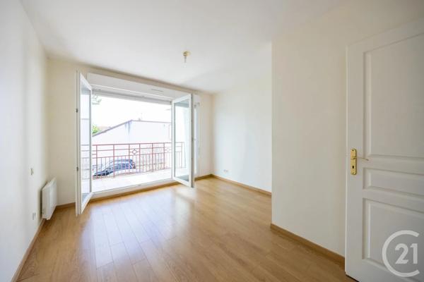 Appartement Duplex à vendre  3 pièces - 65,19 m 2   VIGNEUX SUR SEINE  - 91