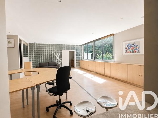 Murs commerciaux  à vendre 154 m² Paris 15