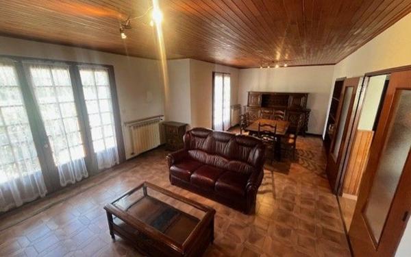 Maison à vendre    5 pièces •  La Seyne-sur-Mer