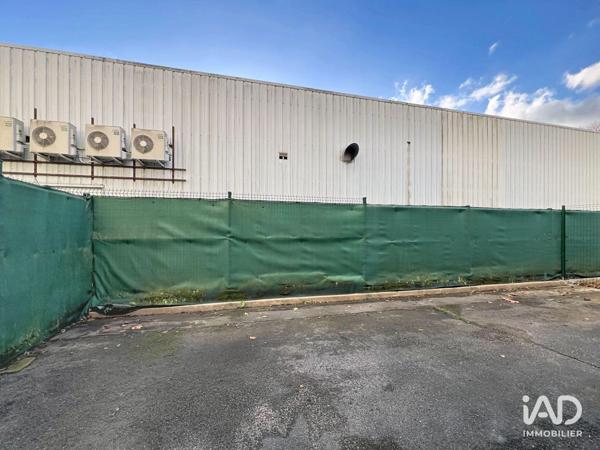 Location local d’activité 43 m² Brie-Comte-Robert