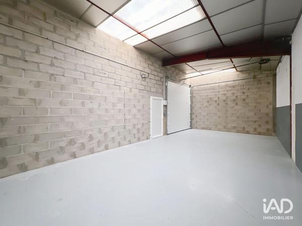 Location local d’activité 43 m² Brie-Comte-Robert