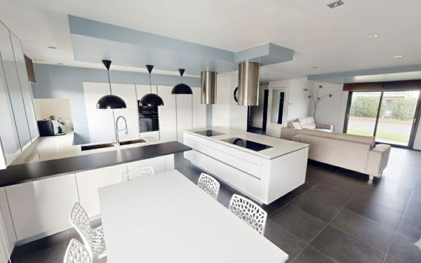 Maison à vendre    6 pièces •  Maizières-lès-Metz