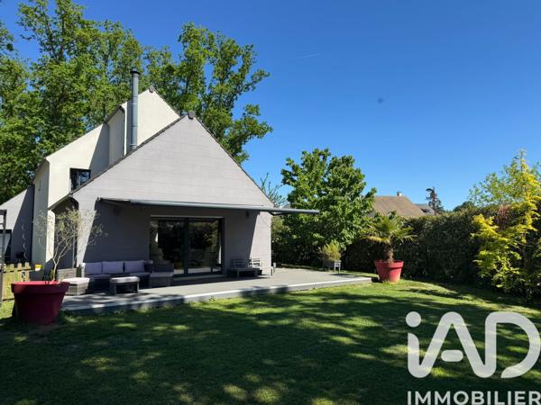 Maison à vendre 9 pièces 220 m² Rambouillet
