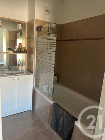 Appartement F2 à vendre  2 pièces - 40,90 m 2   FORGES LES BAINS  - 91