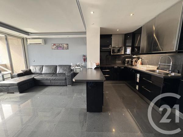 Appartement F4 à vendre  4 pièces - 77,14 m 2   PARIS  - 75019