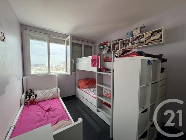 Appartement F4 à vendre  4 pièces - 77,14 m 2   PARIS  - 75019