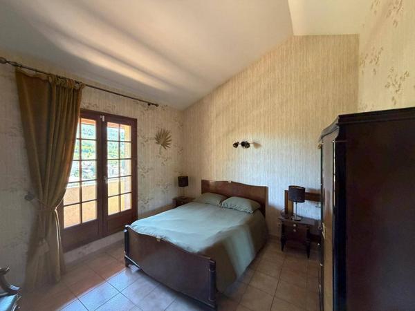 Maison meublée à louer 161.82m² Saint-Désirat