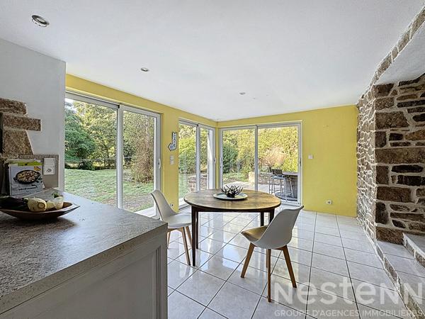 Environnement naturel pour cette belle maison de famille, 250m², 6 chambres, terrain de 9500m² - Inzinzac-Lochrist