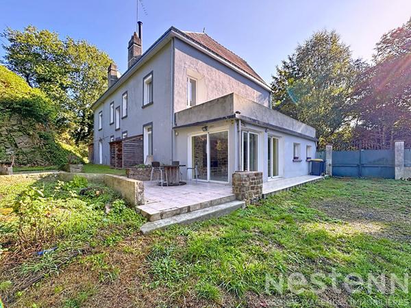 Environnement naturel pour cette belle maison de famille, 250m², 6 chambres, terrain de 9500m² - Inzinzac-Lochrist