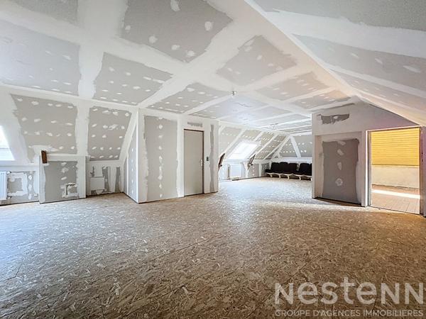 Environnement naturel pour cette belle maison de famille, 250m², 6 chambres, terrain de 9500m² - Inzinzac-Lochrist