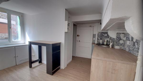 Location appartement Saint-Brieuc - 1 pièce(s) - 19 m² - 350 €/mois