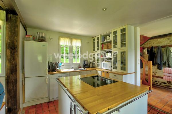 Maison à vendre 12 pièces de 326 m² à Lisieux