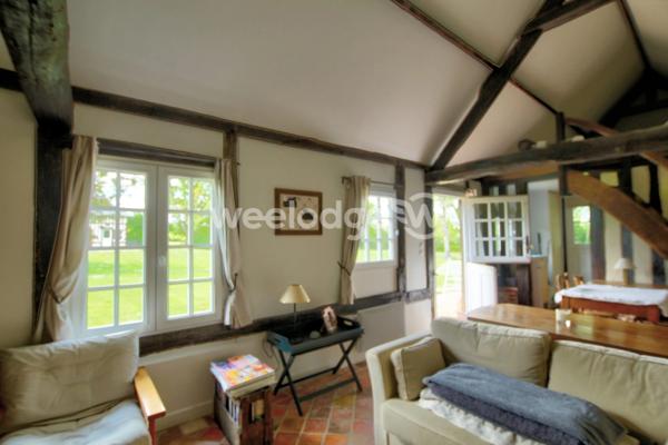 Maison à vendre 12 pièces de 326 m² à Lisieux