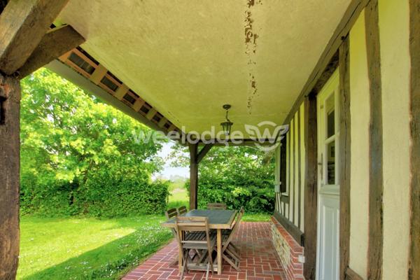 Maison à vendre 12 pièces de 326 m² à Lisieux