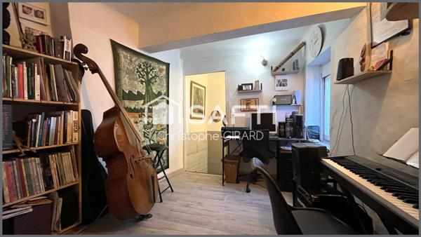 Maison de Ville de 105 m² avec 4 Chambres et Cave