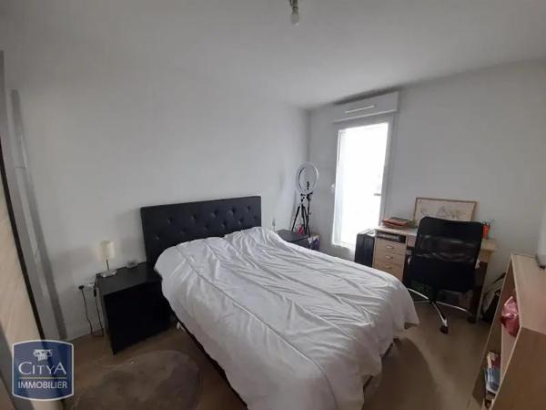 Appartement à louer 2 pièces 43.78m²