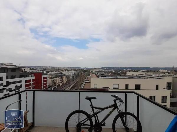 Appartement à louer 2 pièces 43.78m²