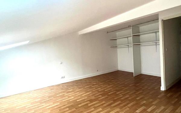 Appartement à louer    4 pièces •  Périgueux