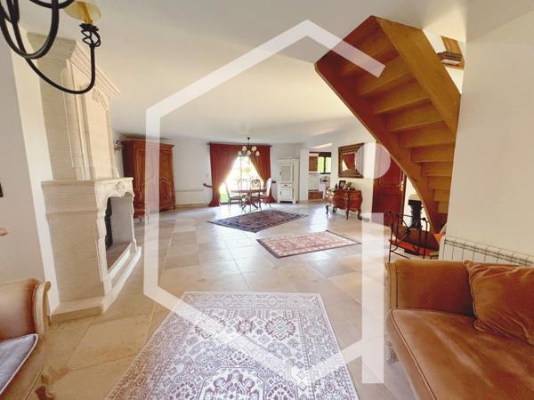 Magnifique propriété - 3 chambres - à quelques minutes du centre-ville de Cosne sur Loire