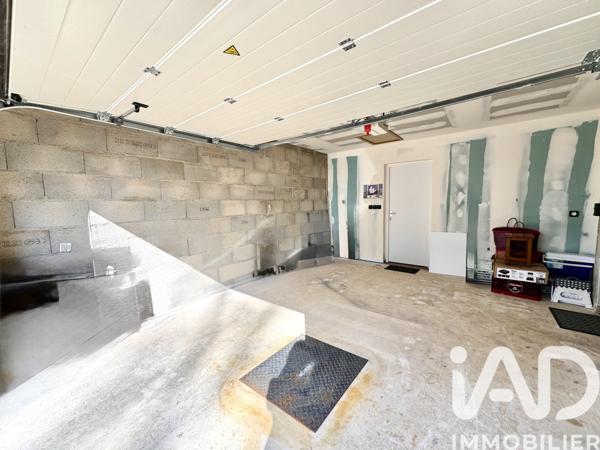 Maison à vendre 5 pièces 107 m² Saint-Amand-en-Puisaye
