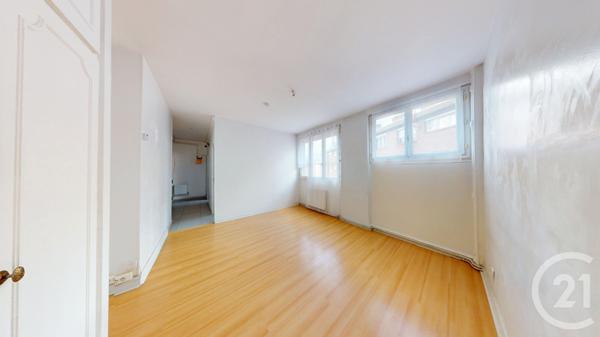Appartement F2 à vendre  2 pièces - 39,38 m2 IVRY SUR SEINE - 94