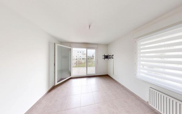 Appartement à louer    3 pièces •  Vaulx-en-Velin