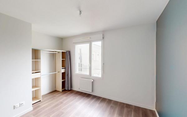 Appartement à louer    3 pièces •  Vaulx-en-Velin