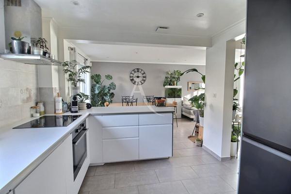 Maison Maurepas totalement rénovée