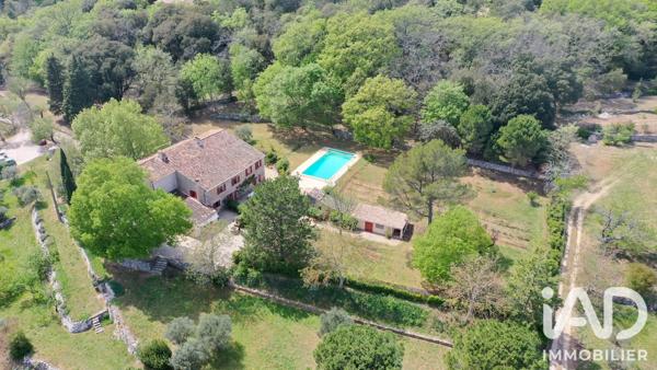 Maison à vendre 17 pièces 505 m² Saint-Maximin-la-Sainte-Baume