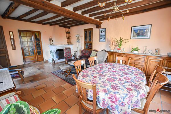 Maison à SABLE-SUR-SARTHE, 72300 - 5 pièces 120m²