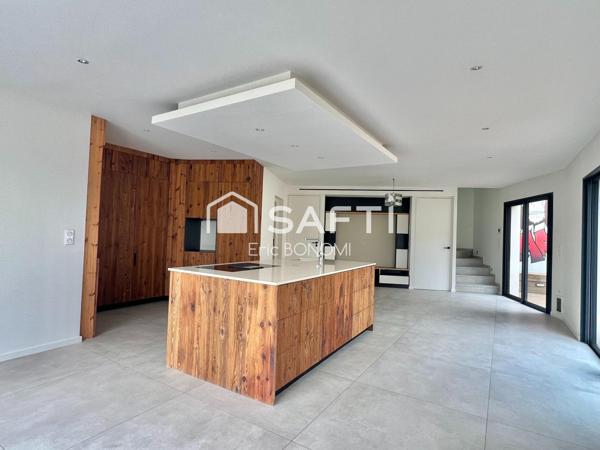 SUPERBE VILLA LORGUES