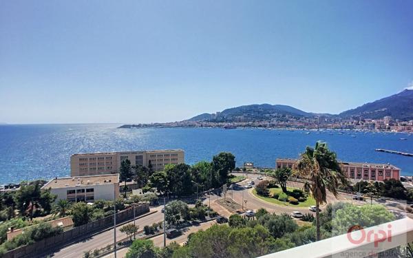 Appartement à louer    2 pièces •  Ajaccio