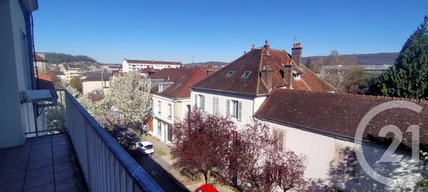 Appartement F4 à vendre  4 pièces - 94,12 m 2   LONS LE SAUNIER  - 39