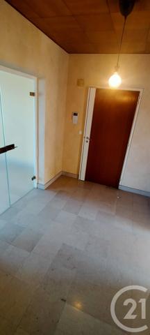 Appartement F4 à vendre  4 pièces - 94,12 m 2   LONS LE SAUNIER  - 39