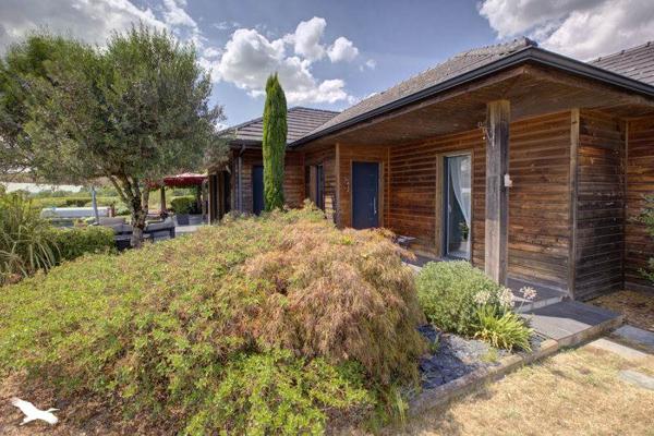 Maison à vendre 421 200 € Sainte-Féréole 5 p 157 m² DPE B
