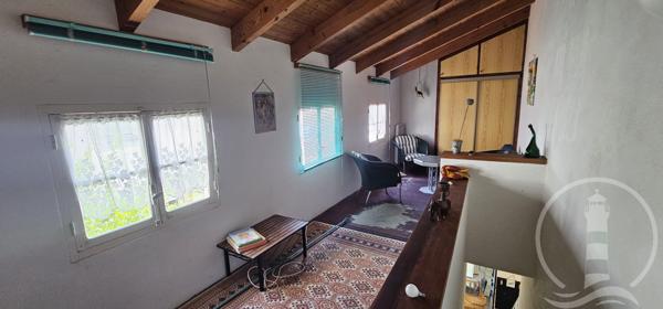 Maison de charme au cœur du village.