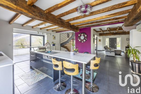Maison à vendre 5 pièces 240 m² Saint-Martin-d'Arrossa