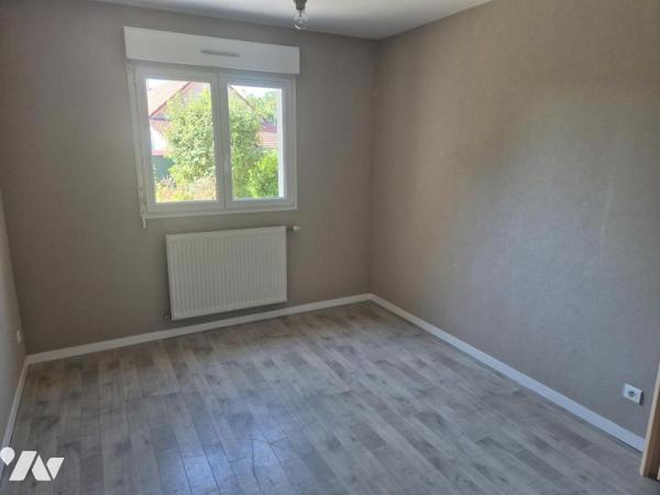 MAISON SUR TERRAIN DE 630M²