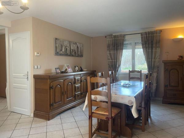 Maison individuelle à vendre à Hazebrouck dans le Nord (59190), ref : F30431