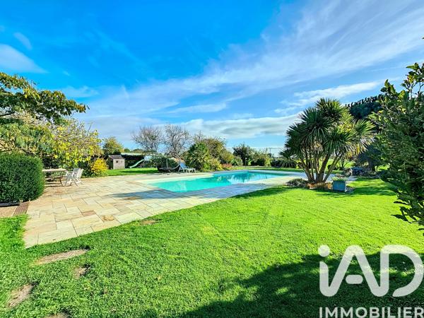 Maison à vendre 10 pièces 329,75 m² Châteaugiron