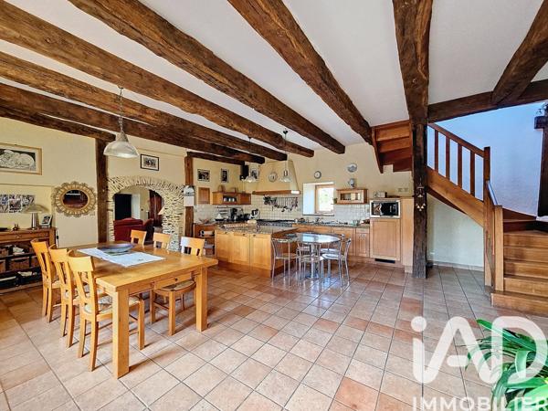 Maison à vendre 10 pièces 329,75 m² Châteaugiron