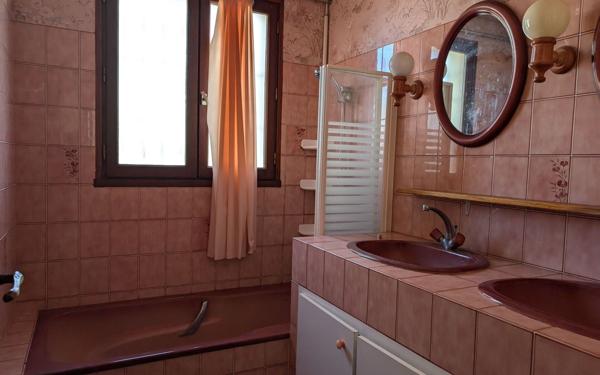 Maison à vendre    3 pièces •  Saint-Sulpice-de-Royan