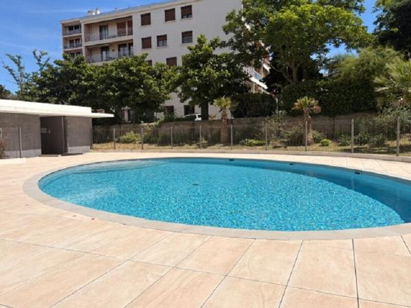 Appartement  LE MÉE VUES Marseilleveyre 3 pièce(s) 61m² Terrasse - Box double