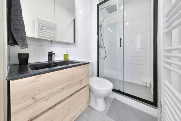 Appartement 2 pièces entièrement rénové et équipé