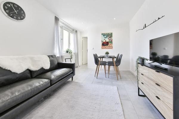 Appartement 2 pièces entièrement rénové et équipé