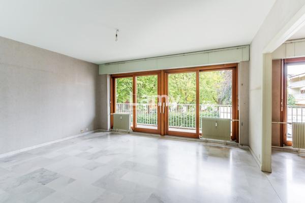 Parking + parking + appartement
