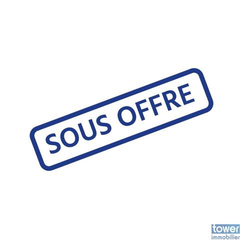 17160 THORS - Maison 3 pièces de 70 m² .