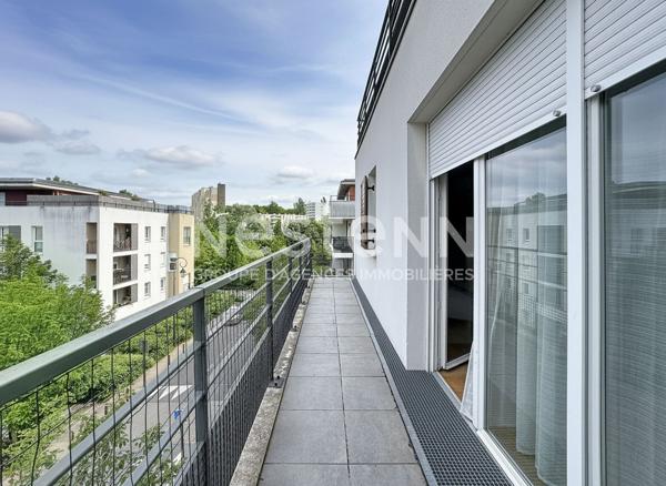 Appartement Antony 3 pièces 61.28 m²  balcon et box