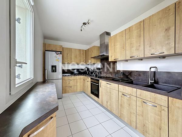 Appartement Antony 3 pièces 61.28 m²  balcon et box