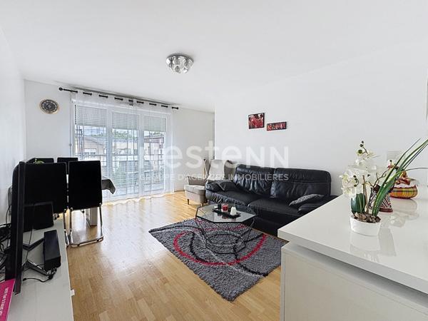 Appartement Antony 3 pièces 61.28 m²  balcon et box